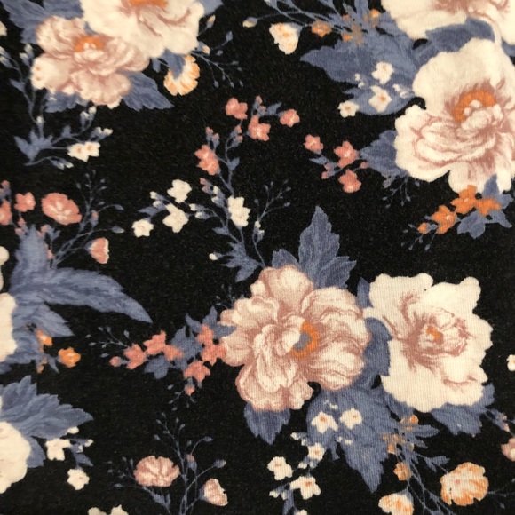 American Eagle Bodysuit - Picture 2 of 3